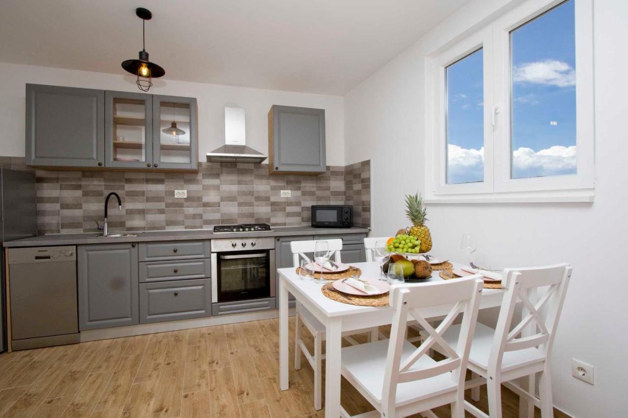 Apartmani Rustica Drasnice Esterno foto
