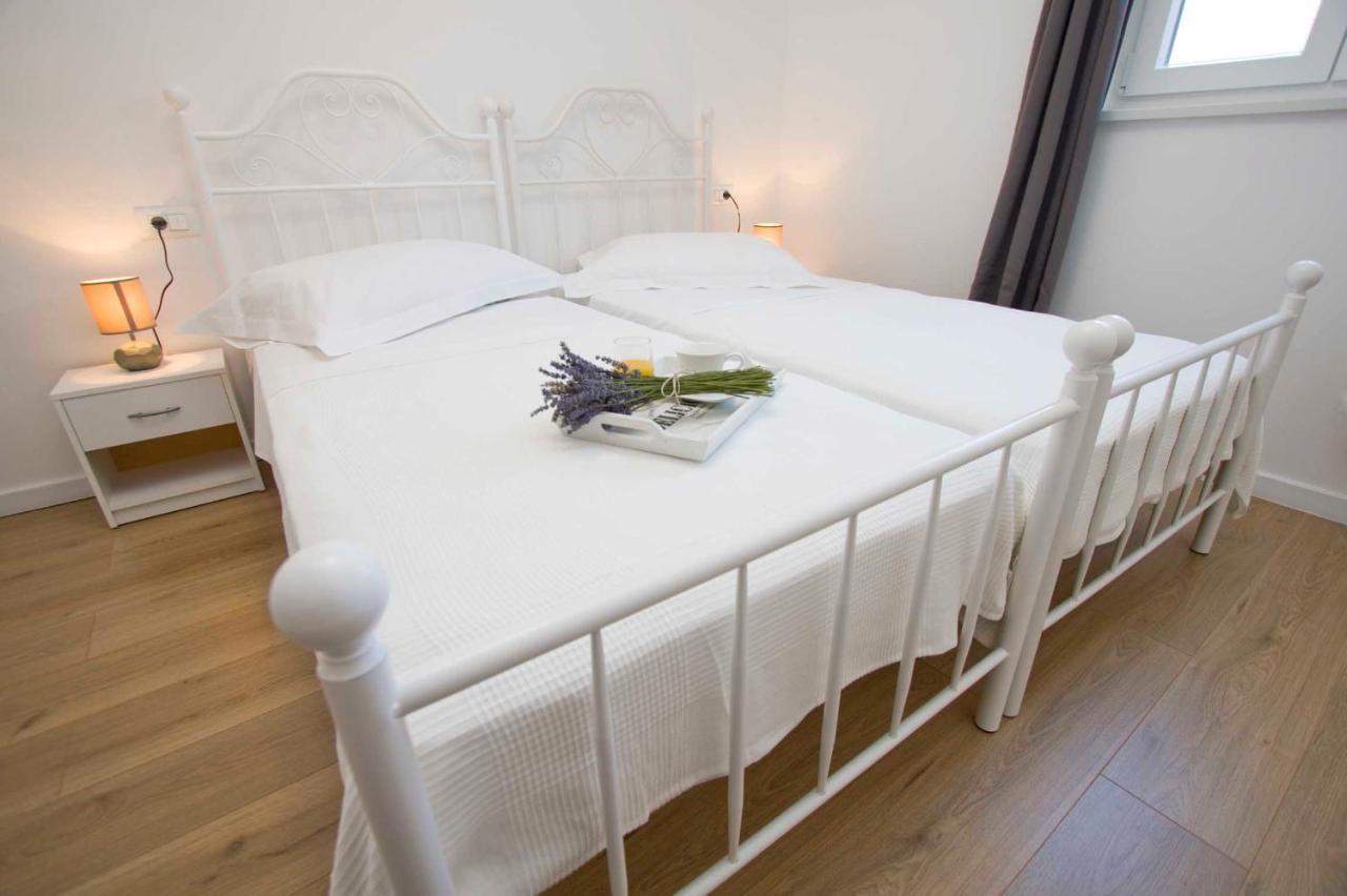 Apartmani Rustica Drasnice Esterno foto