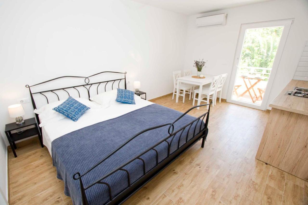 Apartmani Rustica Drasnice Esterno foto